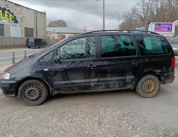 Seat Alhambra 5