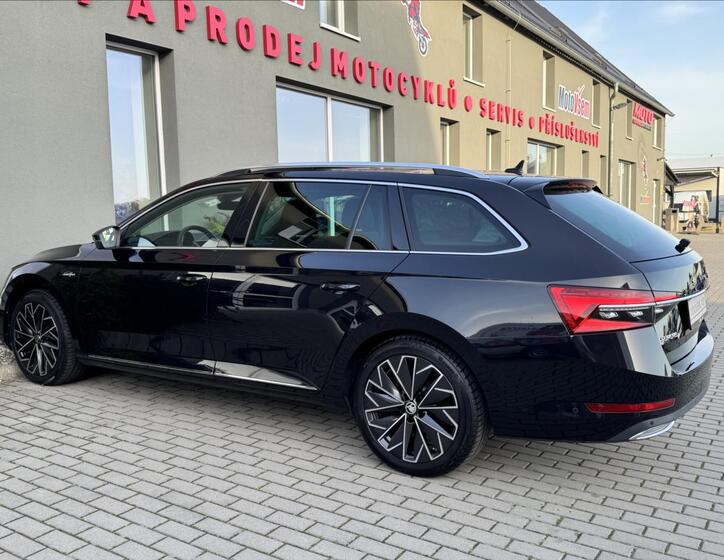 Škoda Superb 7
