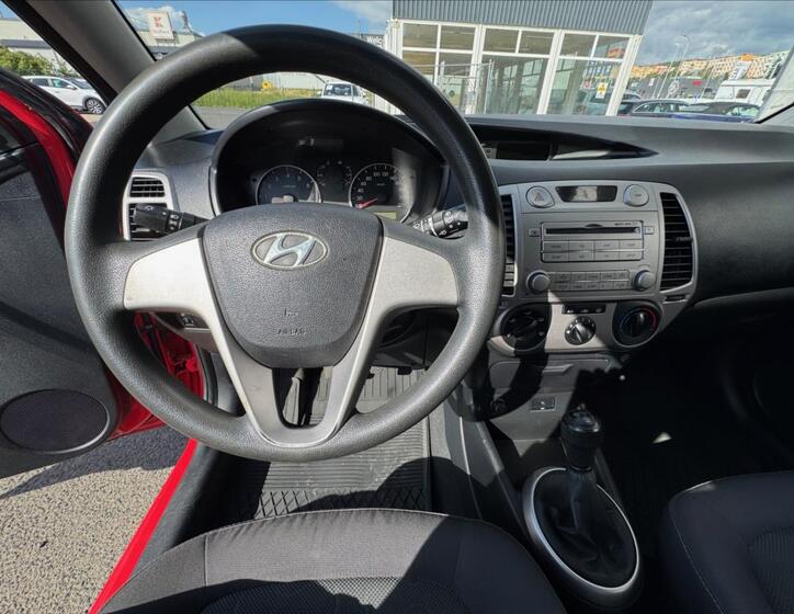 Hyundai i20 13