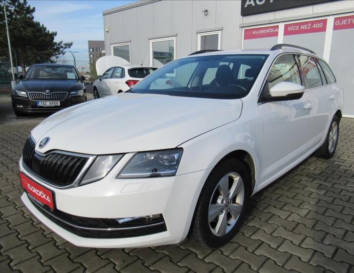 Škoda Octavia 1