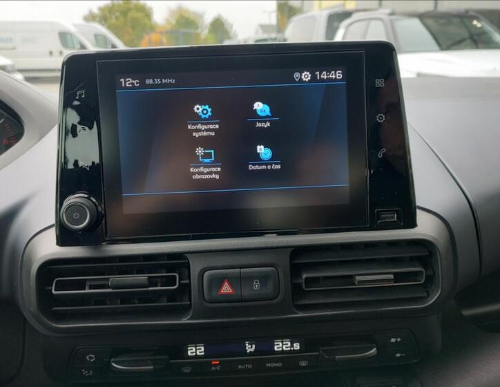 Peugeot Rifter 18