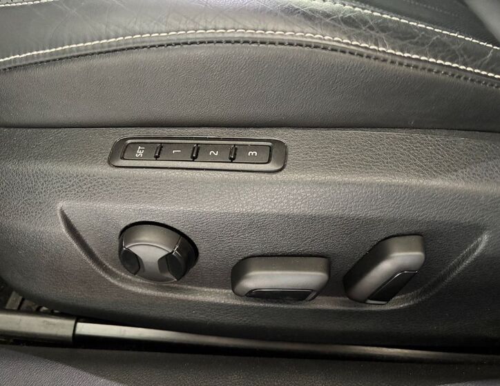 Škoda Superb 11
