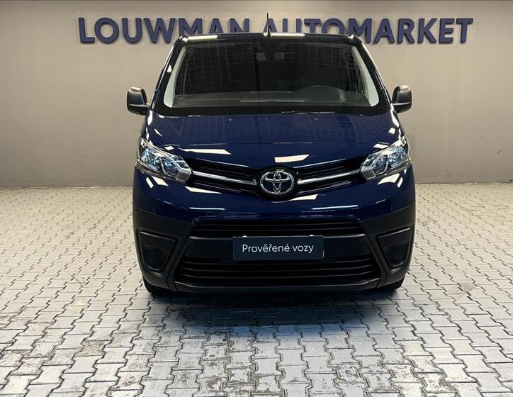 Toyota ProAce 4