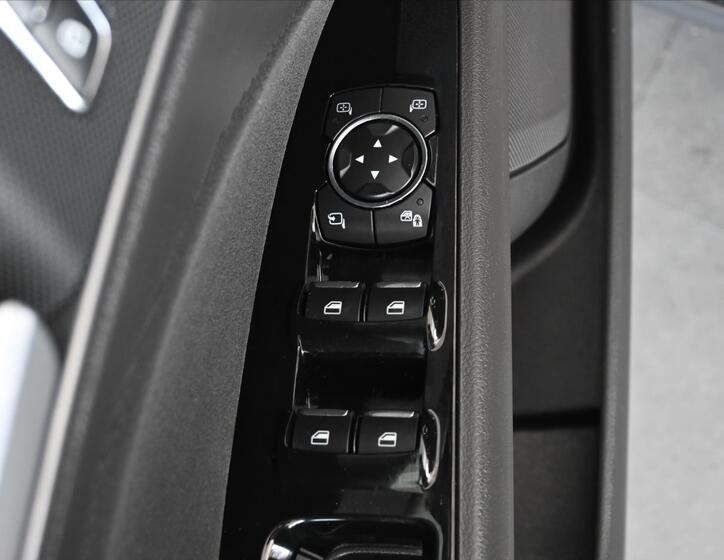 Ford Mondeo 24