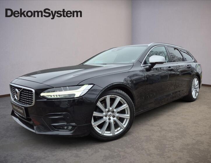 Volvo V90 1