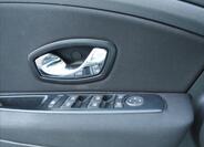 Renault Fluence 13