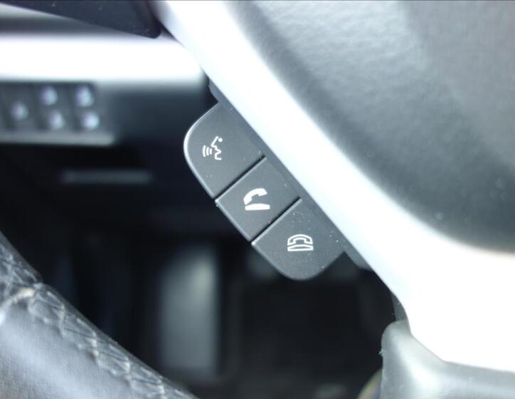 Suzuki S-Cross 31
