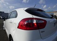 KIA Rio 46