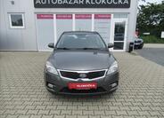 KIA Ceed 8