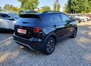 Volkswagen T-Cross 6