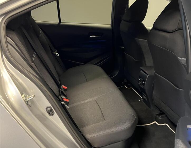 Toyota Corolla 12