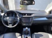 Toyota Avensis 13