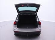 Volkswagen Tiguan 9
