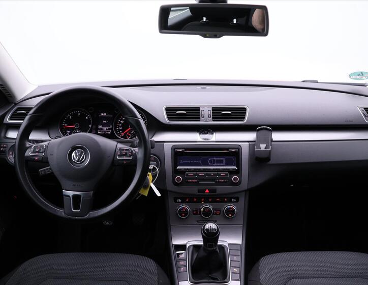 Volkswagen Passat 34