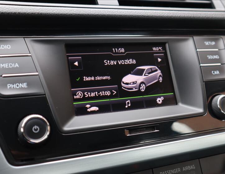 Škoda Fabia 19