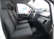 Mercedes-Benz Vito 9