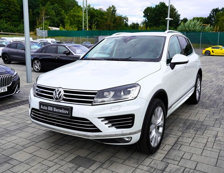 Volkswagen Touareg 2