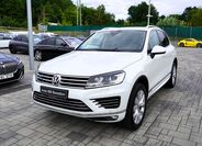 Volkswagen Touareg 2