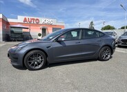 Tesla Model 3 10