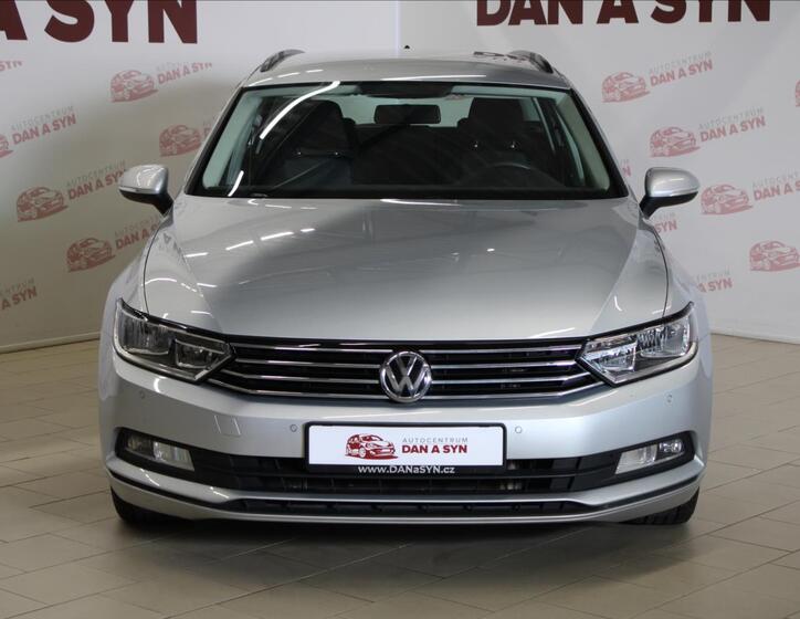 Volkswagen Passat 2