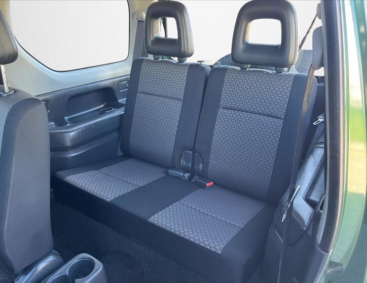 Suzuki Jimny 16