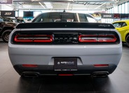 Dodge Challenger 4