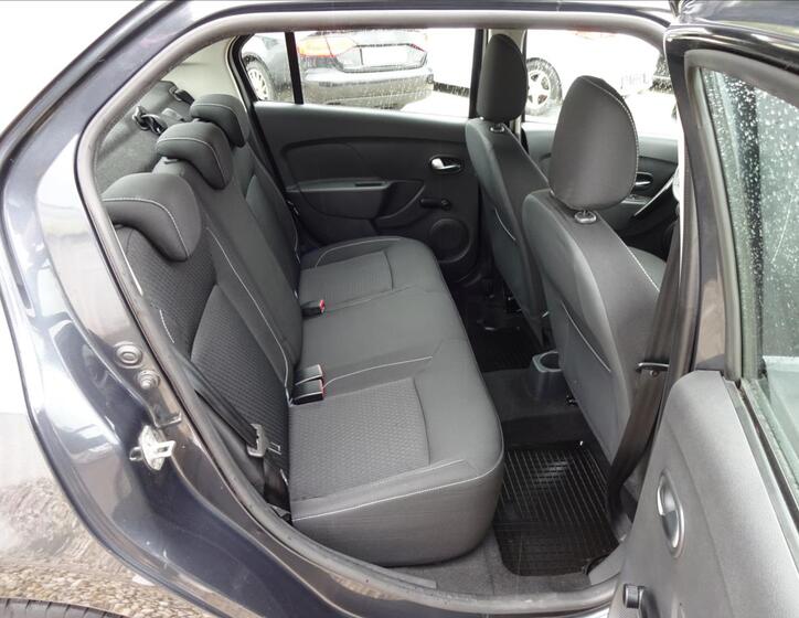 Dacia Logan 25
