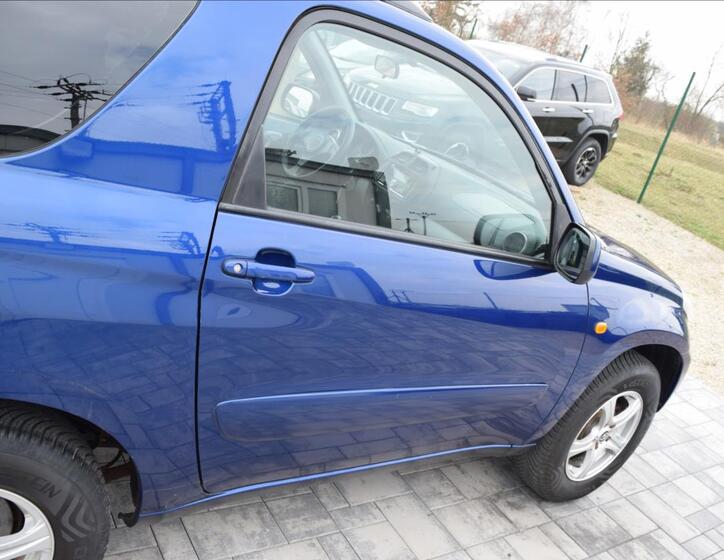 Toyota RAV4 11