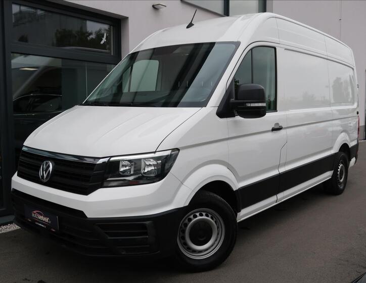 Volkswagen Crafter 1
