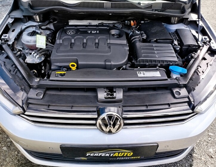 Volkswagen Golf Sportsvan 38