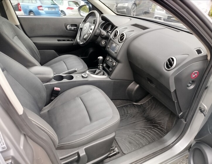 Nissan Qashqai 30