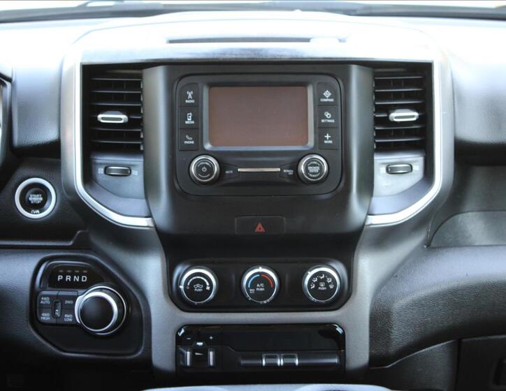 Dodge RAM 21