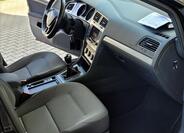 Volkswagen Golf 28