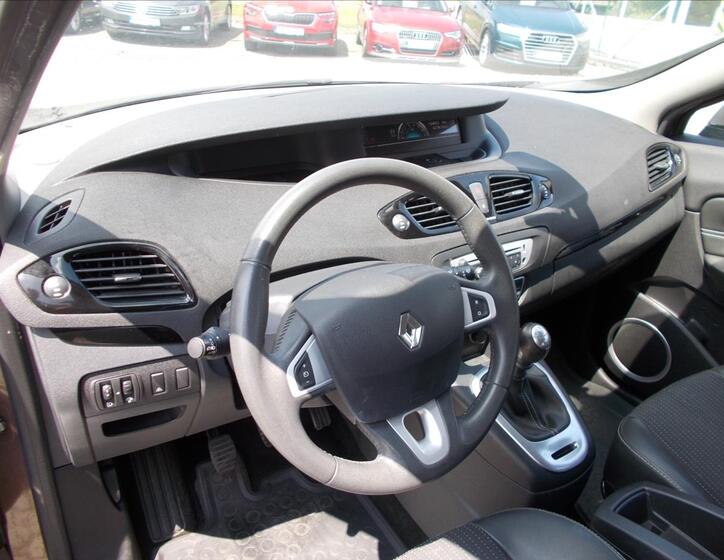 Renault Scénic 22
