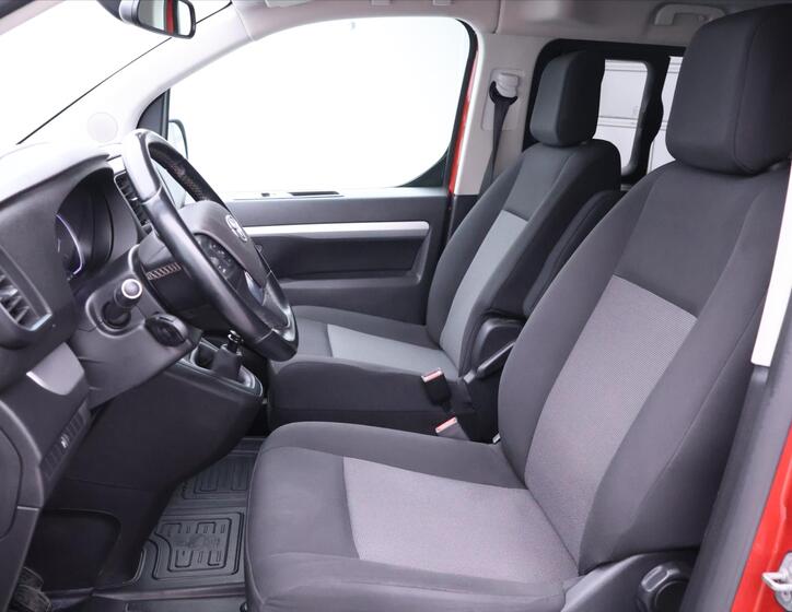 Toyota ProAce 12