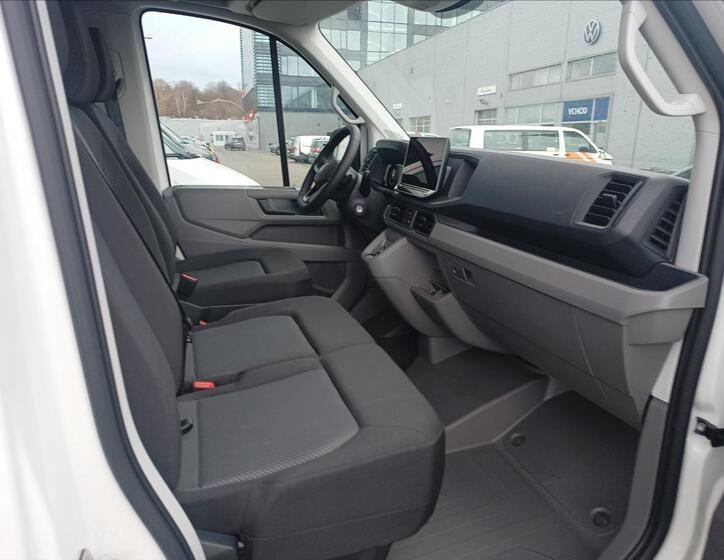 Volkswagen Crafter 9