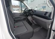 Volkswagen Crafter 9