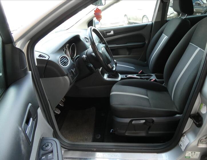 Ford Focus 15