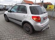 Suzuki SX4 11