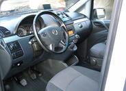 Mercedes-Benz Vito 14
