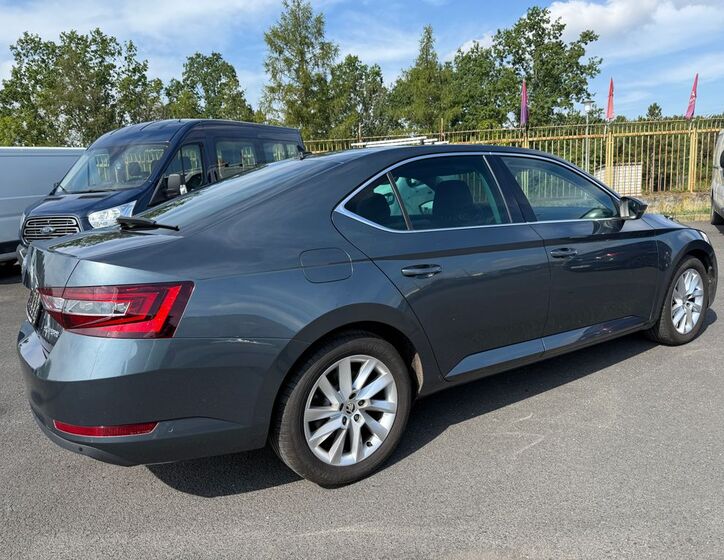 Škoda Superb 6