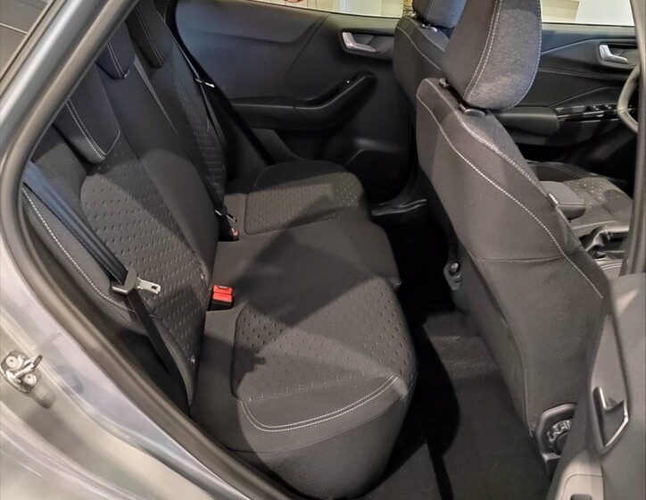 Ford Puma 13