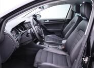 Volkswagen Golf 12