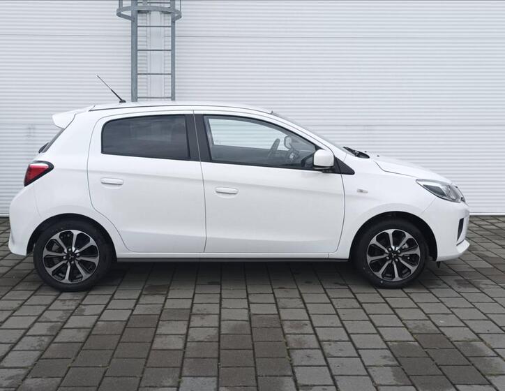 Mitsubishi Space Star 3