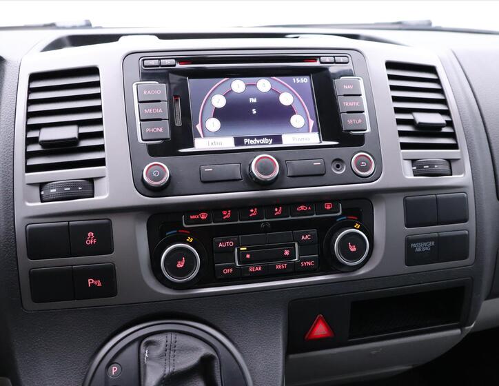 Volkswagen Caravelle 19