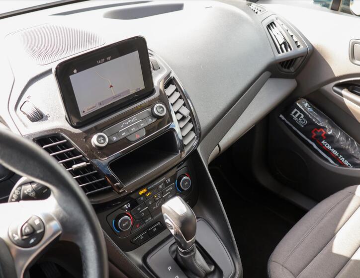 Ford Tourneo Connect 26
