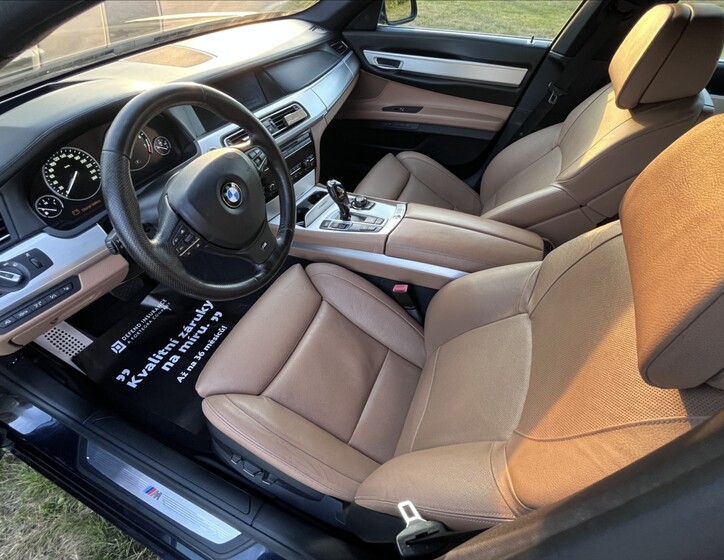 BMW Řada 7 6