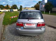 KIA Carens 6