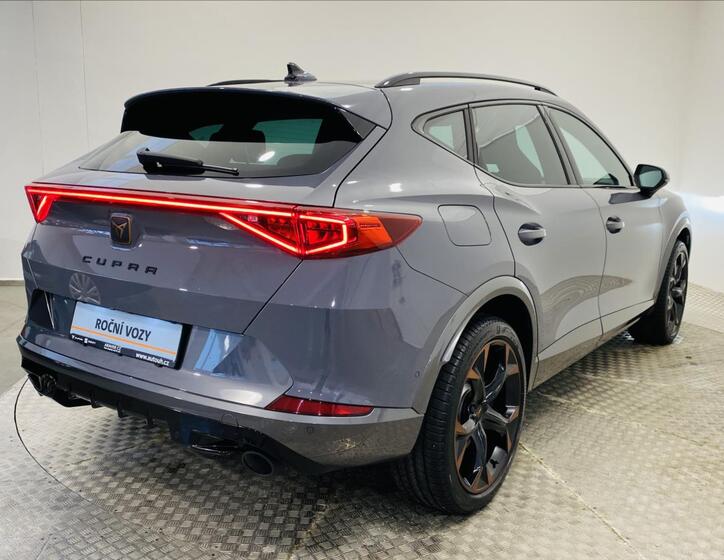 Cupra Formentor 2