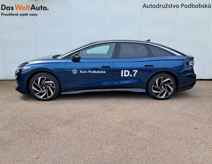 Volkswagen ID.7 3
